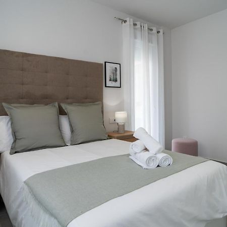 Aac Malaga - Apartamento Con Terraza, Muy Amplio, Totalmente Equipado, Cerca Del Centro Y Nuevo! Rom bilde