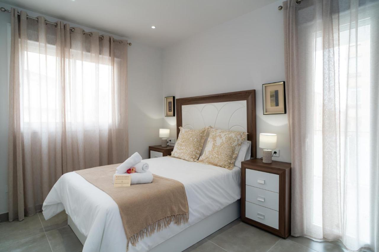 Aac Malaga - Apartamento Con Terraza, Muy Amplio, Totalmente Equipado, Cerca Del Centro Y Nuevo! Eksteriør bilde
