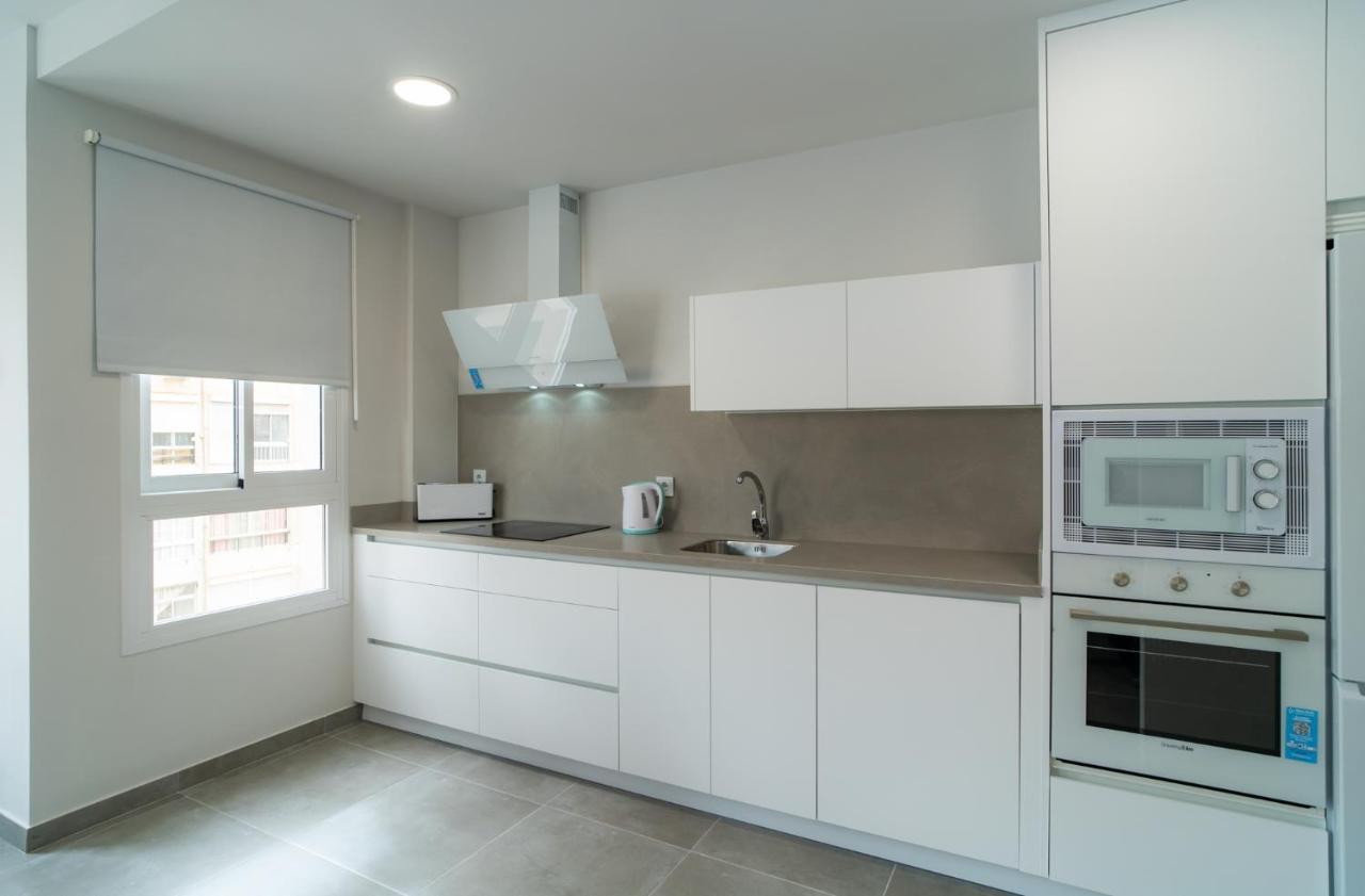 Aac Malaga - Apartamento Con Terraza, Muy Amplio, Totalmente Equipado, Cerca Del Centro Y Nuevo! Eksteriør bilde