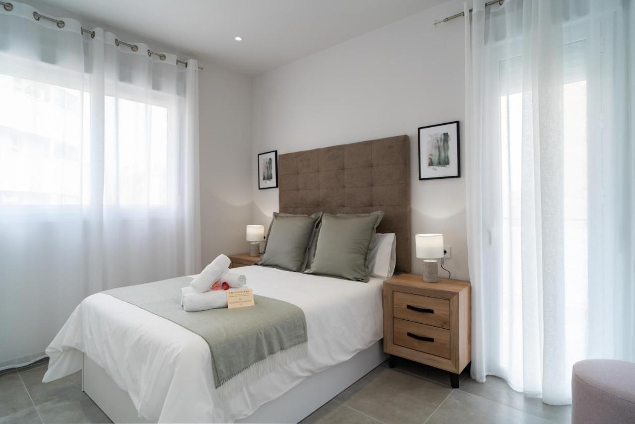 Aac Malaga - Apartamento Con Terraza, Muy Amplio, Totalmente Equipado, Cerca Del Centro Y Nuevo! Eksteriør bilde