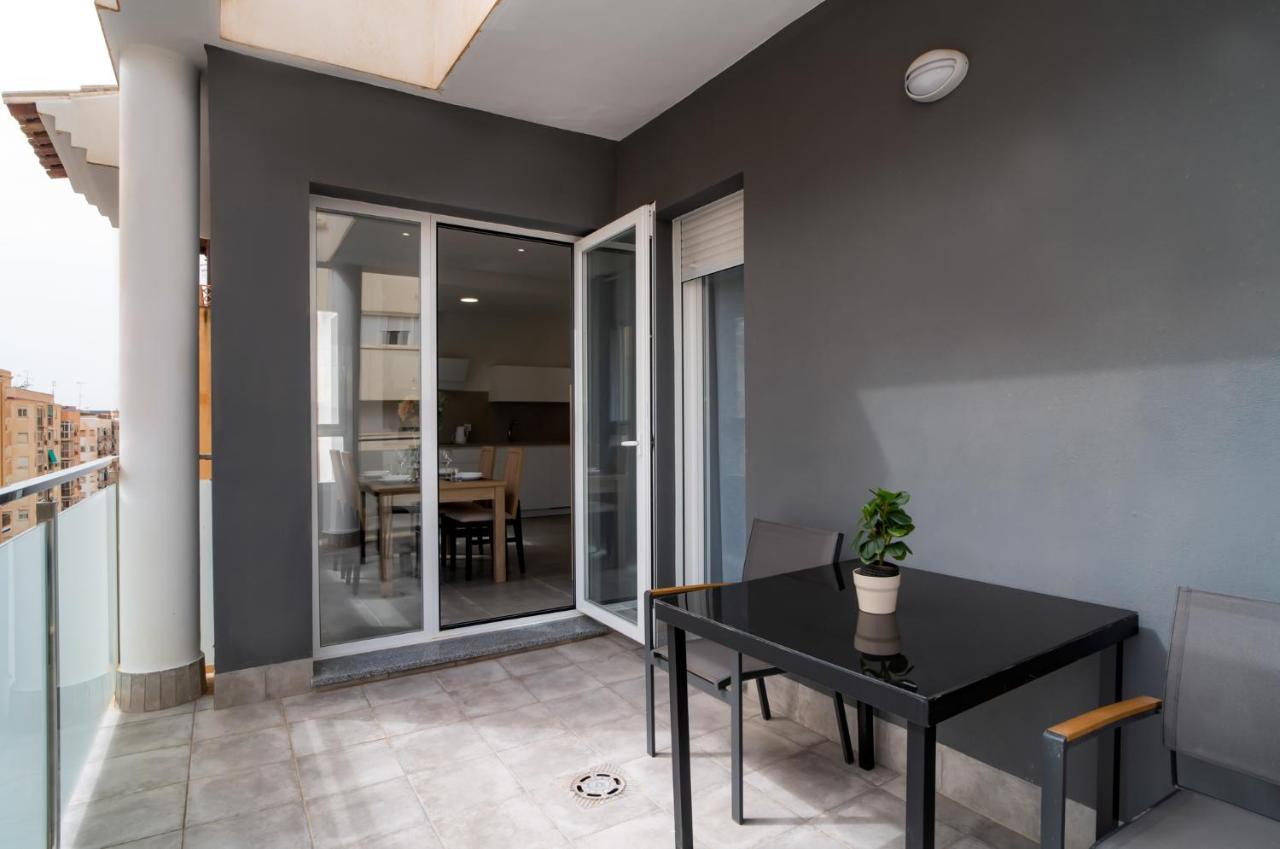 Aac Malaga - Apartamento Con Terraza, Muy Amplio, Totalmente Equipado, Cerca Del Centro Y Nuevo! Eksteriør bilde